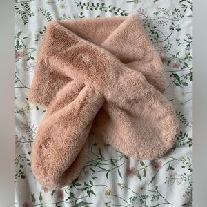 Vintage Soft Pink Faux Fur Scarf